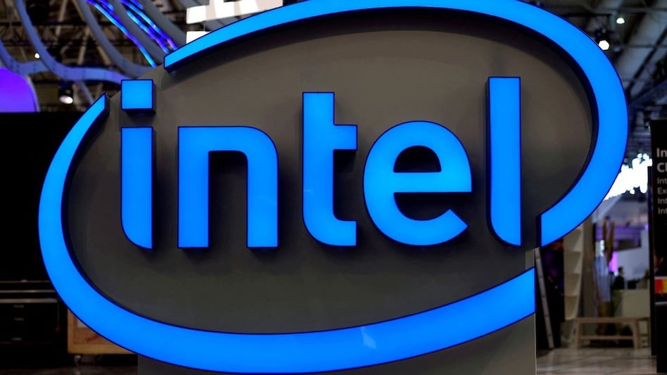 Intel is focusing on its 'Hybrid-first' approach Intel is focusing on its 'Hybrid-first' approach