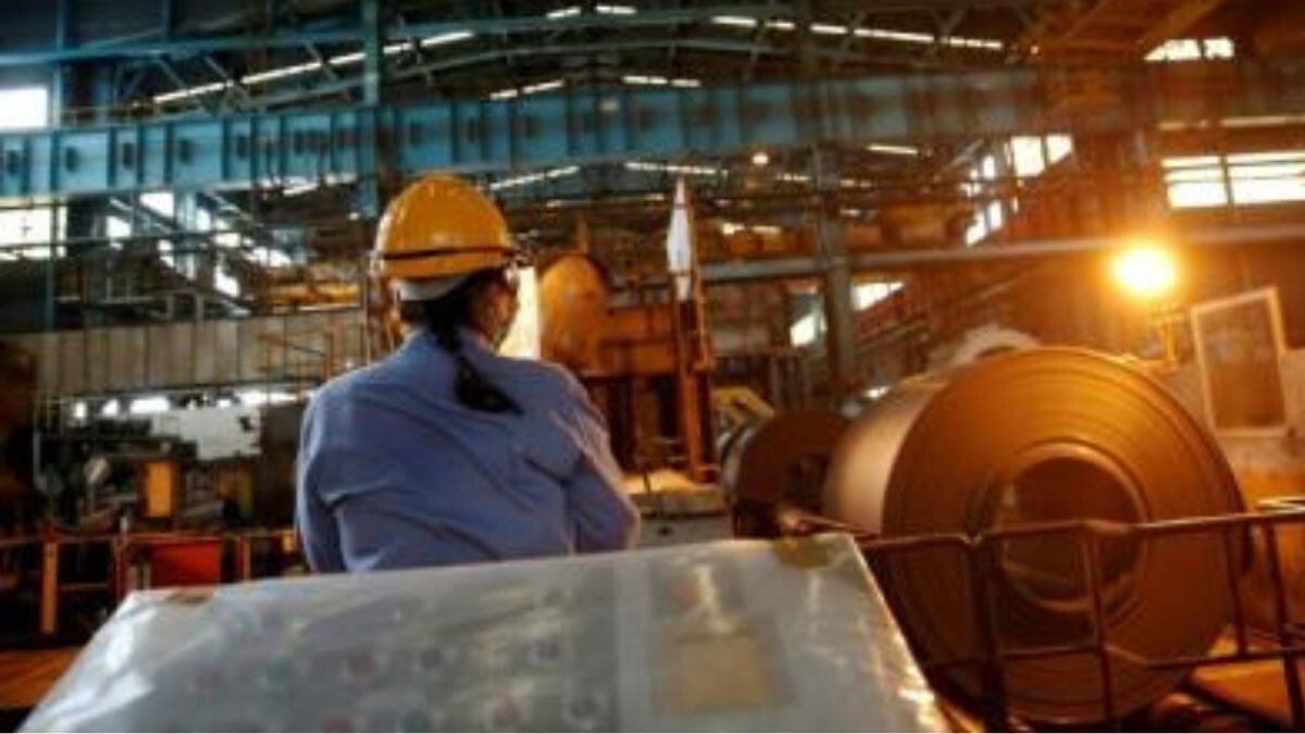  India's key infrastructure sectors' growth slows down to 4.3% in May