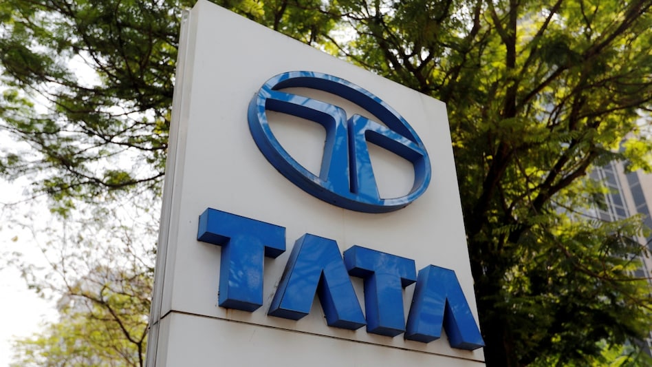 Tata Group considers acquisition of Temasek's stake in Tata Play: Report Tata Group considers acquisition of Temasek's stake in Tata Play: Report