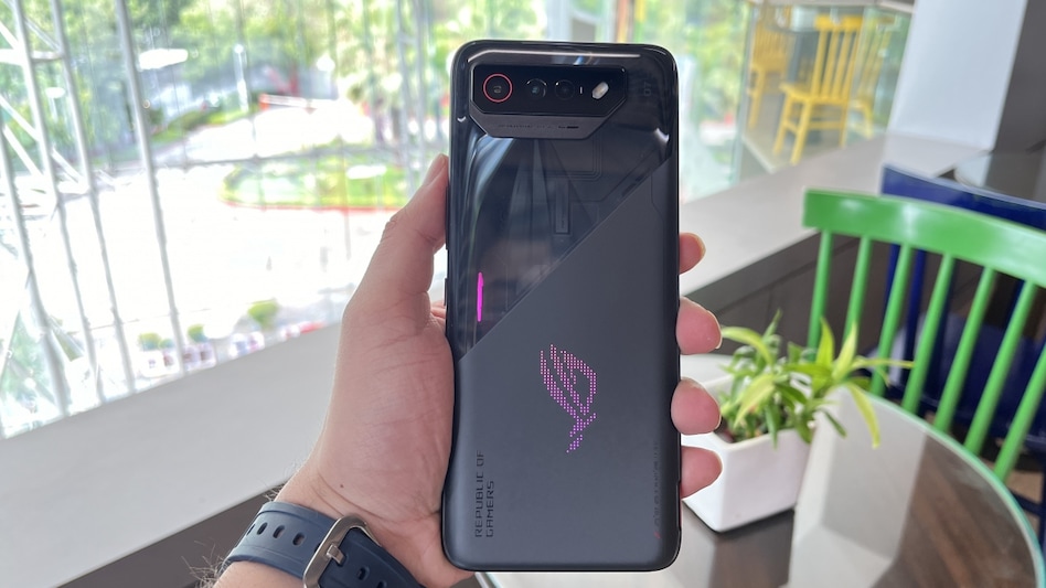 ASUS ROG Phone 7 (Photo: Pranav Dixit/Business Today) ASUS ROG Phone 7 (Photo: Pranav Dixit/Business Today)