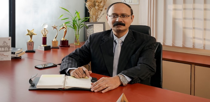 Looking to invest in record-high markets? Here’s what Anil Rego of Right Horizons has to say Looking to invest in record-high markets? Here’s what Anil Rego of Right Horizons has to say