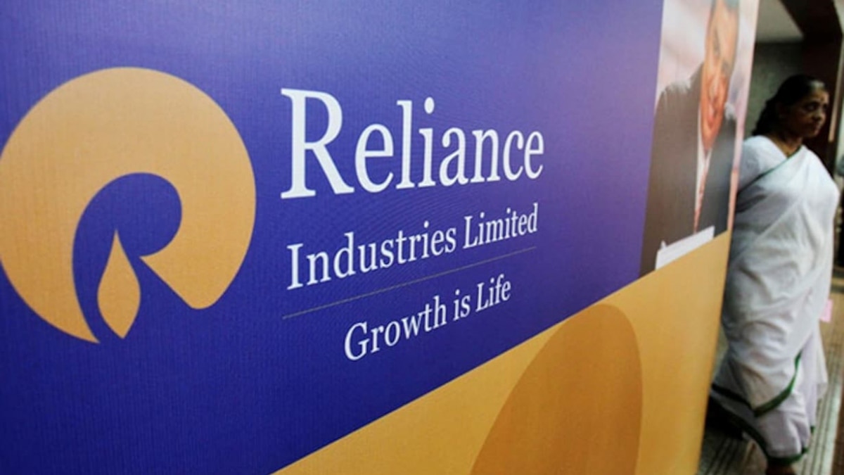 RIL shares in focus as F&O contracts to expire today