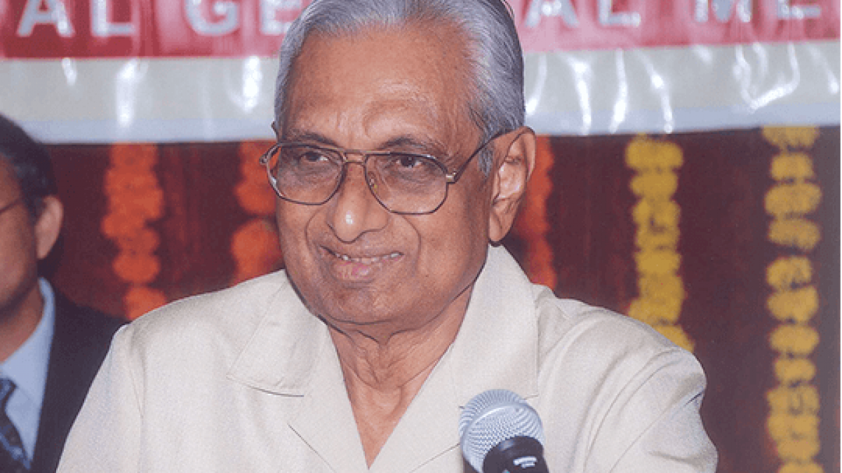 Mehta also played a key role in initiating many corporate social responsibility (CSR) initiatives and establishing the Deepak Foundation. Mehta also played a key role in initiating many corporate social responsibility (CSR) initiatives and establishing the Deepak Foundation.