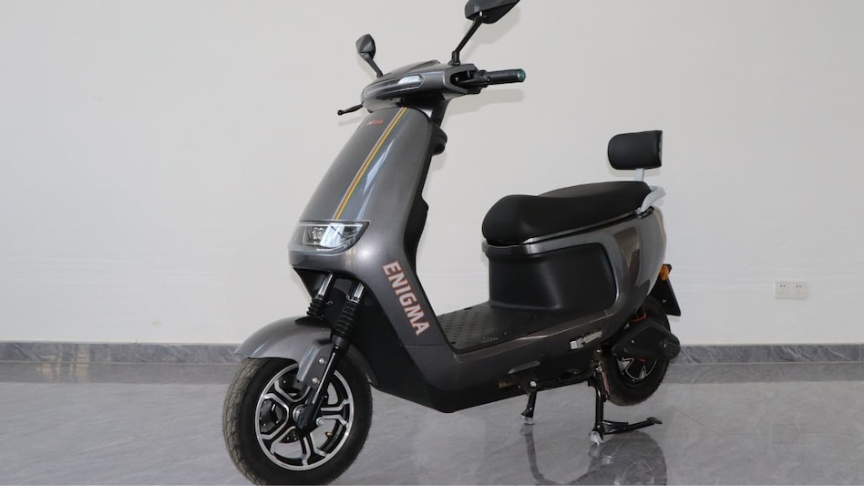 Enigma Ambier N8 electric scooter Enigma Ambier N8 electric scooter