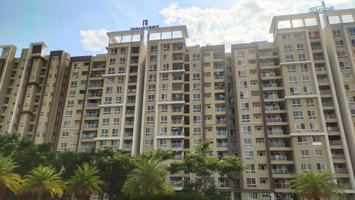 Did Neeraj Menta and his wife get the flat after all the hassle? Find out more in this story Did Neeraj Menta and his wife get the flat after all the hassle? Find out more in this story