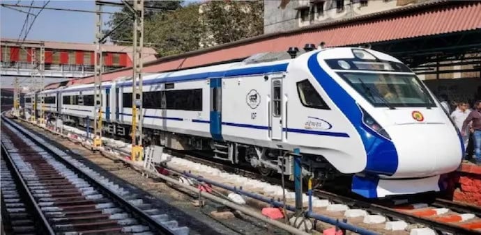 However, when Abdul came out of the bathroom, he realised that the train doors were locked and it had started moving from the platform However, when Abdul came out of the bathroom, he realised that the train doors were locked and it had started moving from the platform
