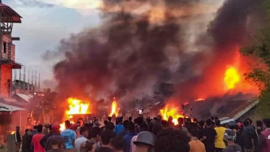 Manipur violence: Opposition bloc INDIA to move no-confidence motion against govt; tribal body seeks PM's intervention Manipur violence: Opposition bloc INDIA to move no-confidence motion against govt; tribal body seeks PM's intervention