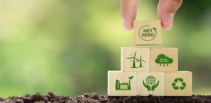 CCTS will now encompass the existing trading mechanism by transitioning from tonnes of oil equivalent (ESCerts) to carbon certificates expressed in tonnes of carbon dioxide (CO2) equivalent CCTS will now encompass the existing trading mechanism by transitioning from tonnes of oil equivalent (ESCerts) to carbon certificates expressed in tonnes of carbon dioxide (CO2) equivalent