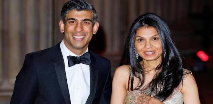 Rishi Sunak and his wife, Akshata Murty Rishi Sunak and his wife, Akshata Murty