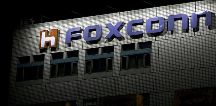 Foxconn says it will not move forward on chip JV with Vedanta Foxconn says it will not move forward on chip JV with Vedanta