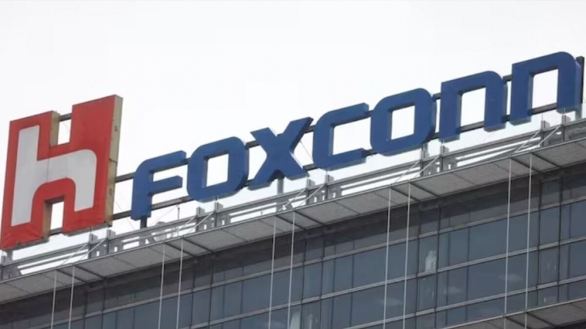 'Project was not moving fast enough,' says Foxconn after pulling out of $1.9-bn chip JV with Vedanta