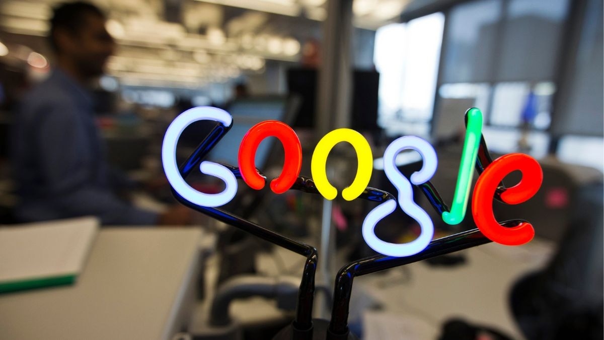 Google employee claims to earn $500K a year by working 2 hours a day Google employee claims to earn $500K a year by working 2 hours a day