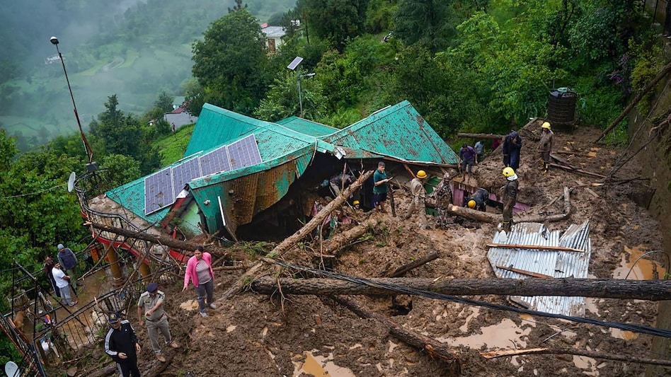 Heavy rainfall has struck hard Himachal, Uttarakhand, J&K Heavy rainfall has struck hard Himachal, Uttarakhand, J&K