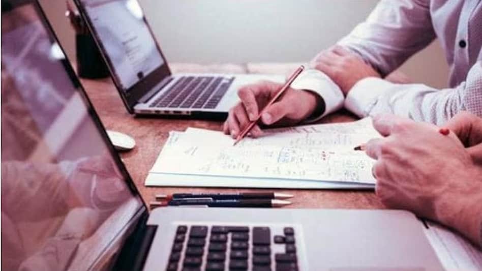 Income Tax Return: Here is what you should do if you receive a notice from the income tax department Income Tax Return: Here is what you should do if you receive a notice from the income tax department