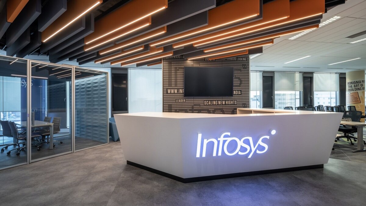 Infosys has revised downward its FY24 constant currency (CC) revenue guidance to 1-3.5 per cent compared with 4-7 per cent suggested earlier. Infosys has revised downward its FY24 constant currency (CC) revenue guidance to 1-3.5 per cent compared with 4-7 per cent suggested earlier.