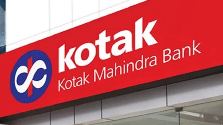 'No communication from RBI on CEO succession plan,' clarifies Kotak Mahindra Bank 'No communication from RBI on CEO succession plan,' clarifies Kotak Mahindra Bank