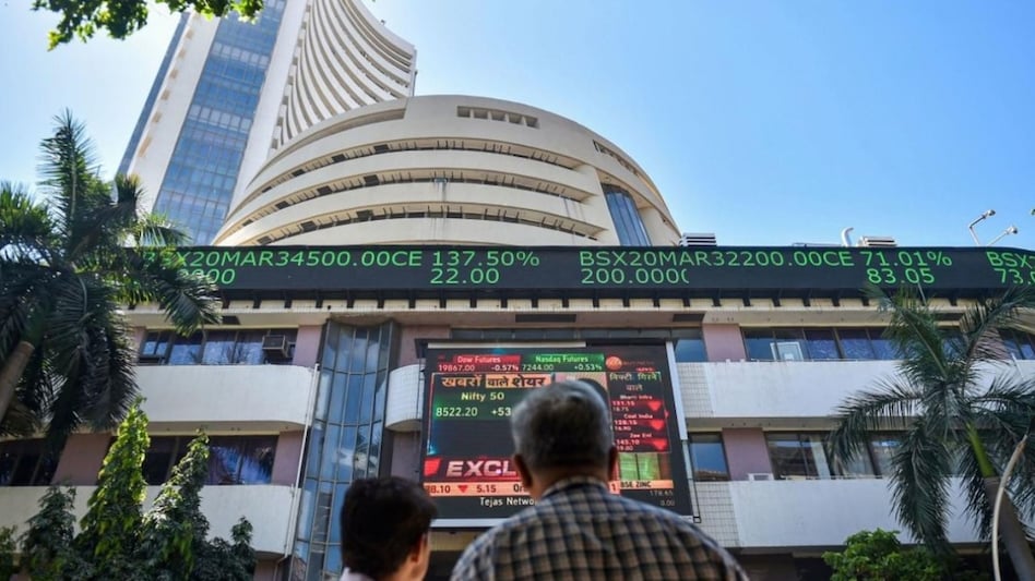 On a sectoral front, only the Nifty IT and consumer durable indices settled in red with the former dropping about a per cent. On a sectoral front, only the Nifty IT and consumer durable indices settled in red with the former dropping about a per cent.