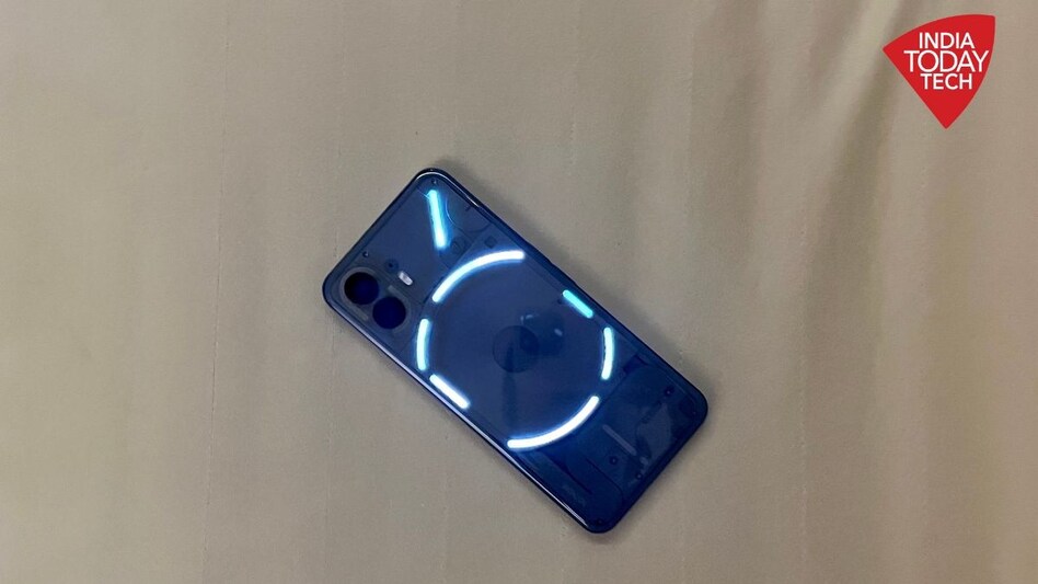 Nothing Phone (2) is official, launched in India with price starting at Rs 44,999 Nothing Phone (2) is official, launched in India with price starting at Rs 44,999