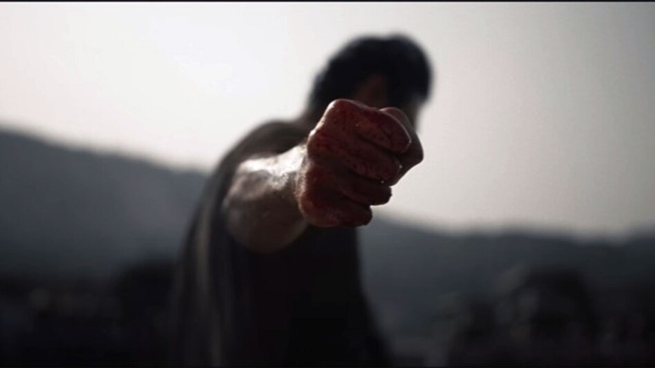 Following Anand’s monologue, the teaser introduces Prabhas in his macho avatar in the middle of an action sequence. Following Anand’s monologue, the teaser introduces Prabhas in his macho avatar in the middle of an action sequence.