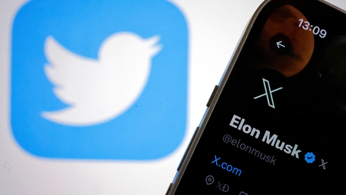 Elon Musk rebrands Twitter logo as 'X' Elon Musk rebrands Twitter logo as 'X'