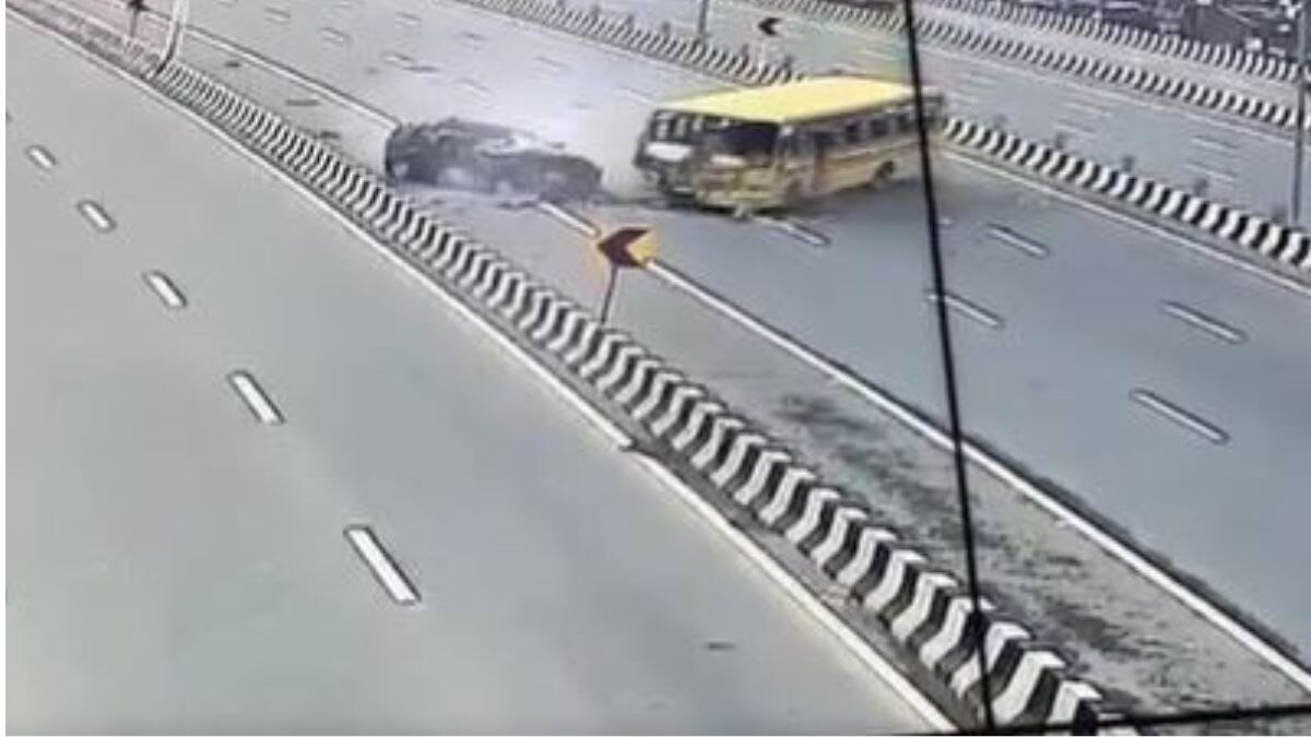 6 dead after school bus-car collision on Delhi-Meerut Expressway; video surfaces