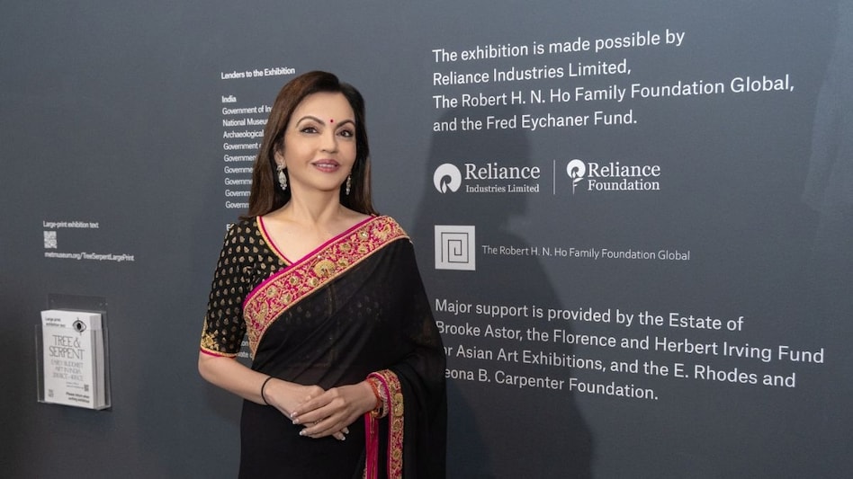 A special preview to celebrate the opening of the exhibition was held at the prestigious museum on Monday. A special preview to celebrate the opening of the exhibition was held at the prestigious museum on Monday.