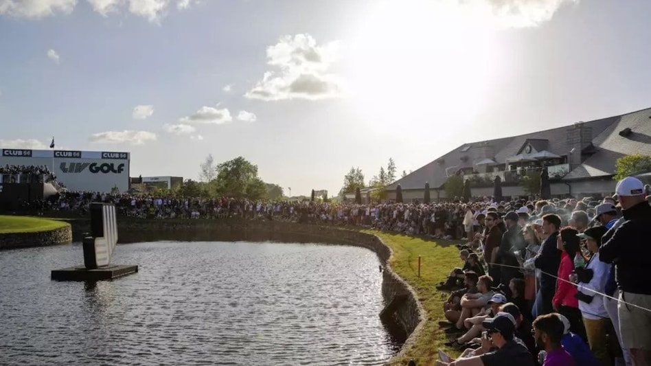 This follows the format first used at Adelaide, though for the second and final rounds, groupings will be made on the basis of standings on the leaderboard. This follows the format first used at Adelaide, though for the second and final rounds, groupings will be made on the basis of standings on the leaderboard.