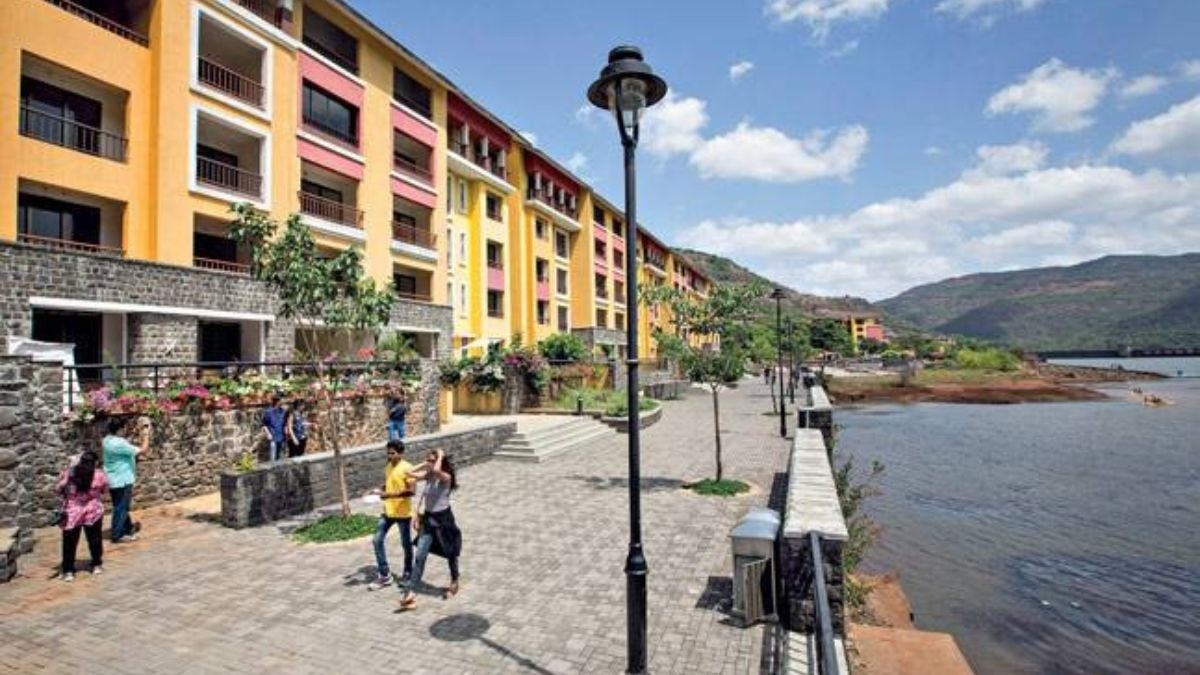 Located in the Mulshi valley of the Sahyadri ranges of the Western Ghats, Lavasa is around 180 km from Mumbai. Located in the Mulshi valley of the Sahyadri ranges of the Western Ghats, Lavasa is around 180 km from Mumbai.