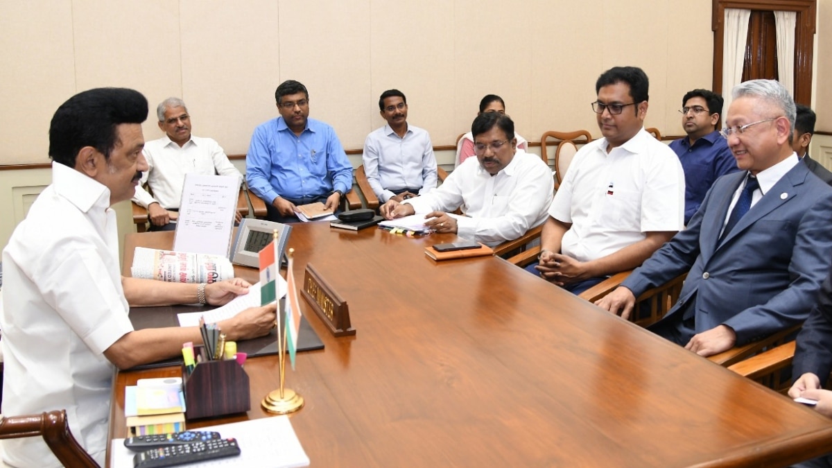 Foxconn CEO Brand Cheng in a meeting with Tamil Nadu CM MK Stalin Foxconn CEO Brand Cheng in a meeting with Tamil Nadu CM MK Stalin