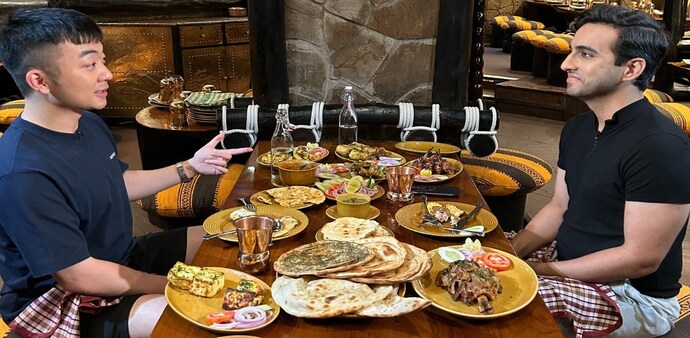 Carl Pei in conversation with Tech Today's Aayush Ailawadi over a sumptuous meal (Image: Hardik Chhabara) Carl Pei in conversation with Tech Today's Aayush Ailawadi over a sumptuous meal (Image: Hardik Chhabara)