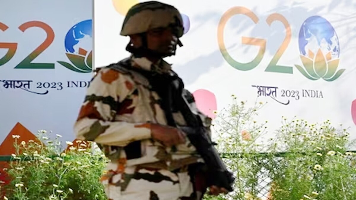 Delhi Traffic Police will launch a G20 Summit Virtual Helpdesk to provide details about transportation services, traffic arrangements, maps, police services, and more. Delhi Traffic Police will launch a G20 Summit Virtual Helpdesk to provide details about transportation services, traffic arrangements, maps, police services, and more.