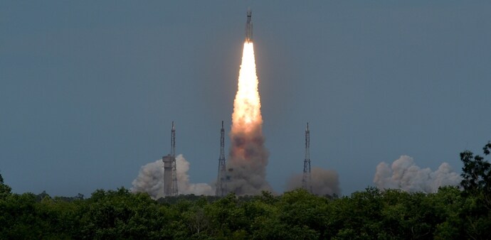 Chandrayaan 3 is going to attempt a soft landing on moon today Chandrayaan 3 is going to attempt a soft landing on moon today
