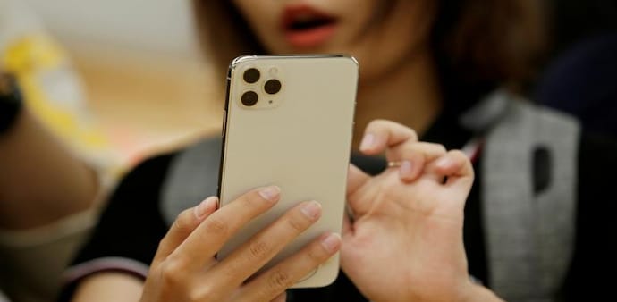 Apple iPhone Apple iPhone