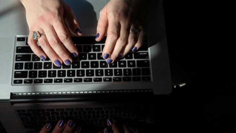 Eavedropping on the keystrokes Eavedropping on the keystrokes