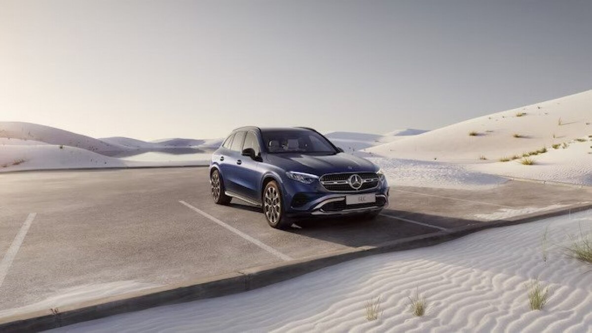 One of the standout features of the new GLC is its dual engine offering, presenting drivers with the choice between a 2.0-liter petrol or diesel powerplant One of the standout features of the new GLC is its dual engine offering, presenting drivers with the choice between a 2.0-liter petrol or diesel powerplant