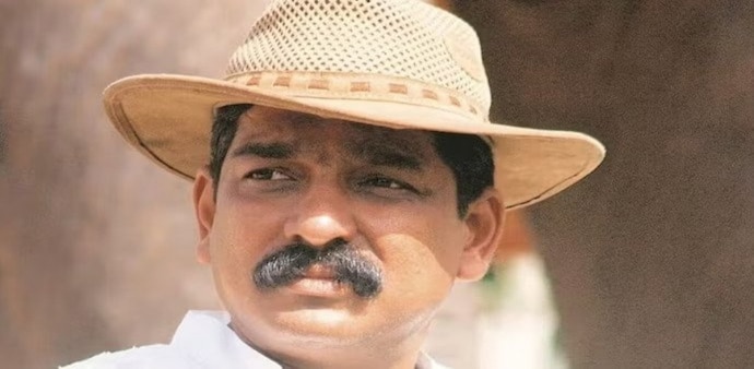 Nitin Chandrakant Desai turned producer in 2002 with Chandrakant Productions’ Desh Devi, a devotional film on the Devi Mata of Kachch Nitin Chandrakant Desai turned producer in 2002 with Chandrakant Productions’ Desh Devi, a devotional film on the Devi Mata of Kachch