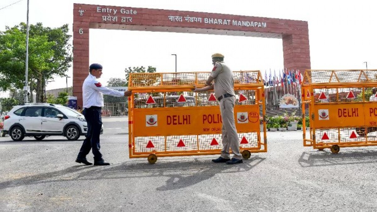 These cops will also be deployed across railway stations, ISBTs, airport terminals, and popular market areas to assist the foreign delegates. The personnel will use newly acquired Bolero vehicles for the purpose, says the report These cops will also be deployed across railway stations, ISBTs, airport terminals, and popular market areas to assist the foreign delegates. The personnel will use newly acquired Bolero vehicles for the purpose, says the report