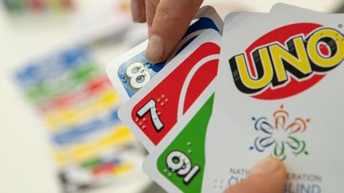 Mattel said in a press release that the responsibilities of the chief UNO player include playing UNO Quatro for four hours a day. He must also be willing to ask strangers to play the game and explain the rules to them Mattel said in a press release that the responsibilities of the chief UNO player include playing UNO Quatro for four hours a day. He must also be willing to ask strangers to play the game and explain the rules to them