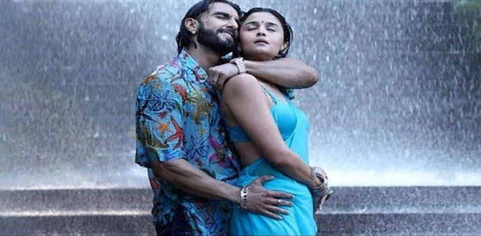 Rocky Aur Rani Kii Prem Kahaani worldwide box office: In terms of worldwide collections, the Alia Bhatt film collected around Rs 117.10 crore. Rocky Aur Rani Kii Prem Kahaani worldwide box office: In terms of worldwide collections, the Alia Bhatt film collected around Rs 117.10 crore.