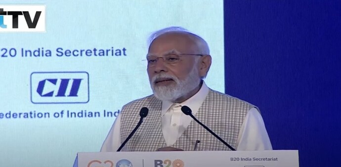 This, however, is not the only time PM Modi has hailed the Chandrayaan-3 mission and ISRO scientists This, however, is not the only time PM Modi has hailed the Chandrayaan-3 mission and ISRO scientists