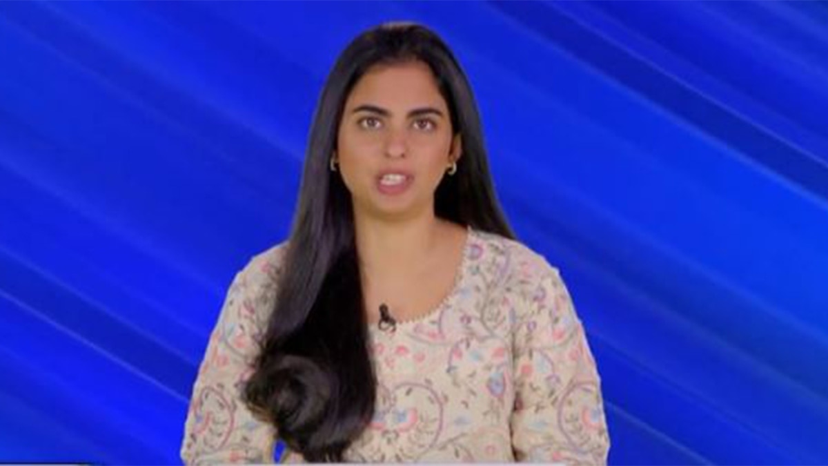 Isha Ambani added that FY23 has been a landmark year for the Retail Business. Isha Ambani added that FY23 has been a landmark year for the Retail Business.
