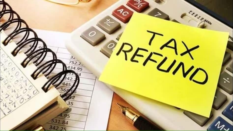 If any past tax demands are still outstanding, the assessing officer has the power to adjust the refund due to the assessee against the past due after due intimation. If any past tax demands are still outstanding, the assessing officer has the power to adjust the refund due to the assessee against the past due after due intimation.