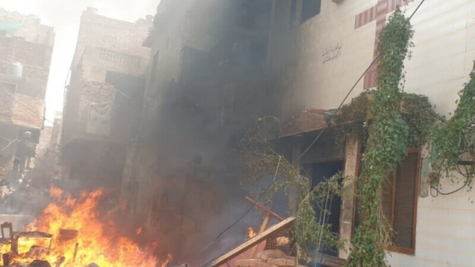 Three churches - Salvation Army Church, United Presbyterian Church, Allied Foundation Church - situated in the Isa Nagri area of Jaranwala tehsil were ransacked by the extremists. Three churches - Salvation Army Church, United Presbyterian Church, Allied Foundation Church - situated in the Isa Nagri area of Jaranwala tehsil were ransacked by the extremists.