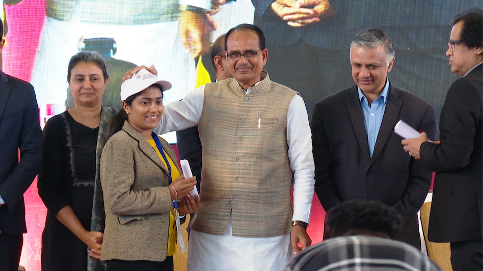 The upcoming batch will take around 4600 new interns making the total number of interns working at the block level about 9,000 The upcoming batch will take around 4600 new interns making the total number of interns working at the block level about 9,000