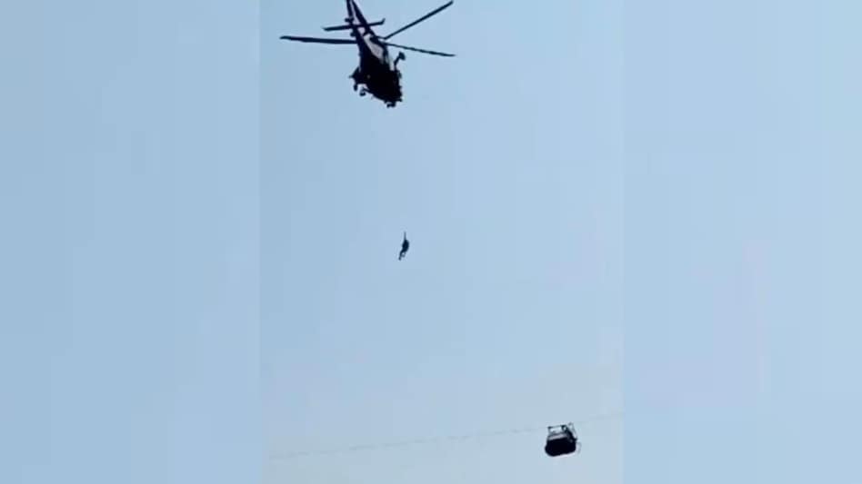 "The cable car is stuck in a place where it is almost impossible to help without a helicopter," Zulfiqar Khan, an official with Pakistan's 1122 rescue service, told AFP. (Image: AFP) "The cable car is stuck in a place where it is almost impossible to help without a helicopter," Zulfiqar Khan, an official with Pakistan's 1122 rescue service, told AFP. (Image: AFP)