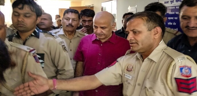 Delhi liquor policy scam case: SC denies interim bail to Manish Sisodia Delhi liquor policy scam case: SC denies interim bail to Manish Sisodia