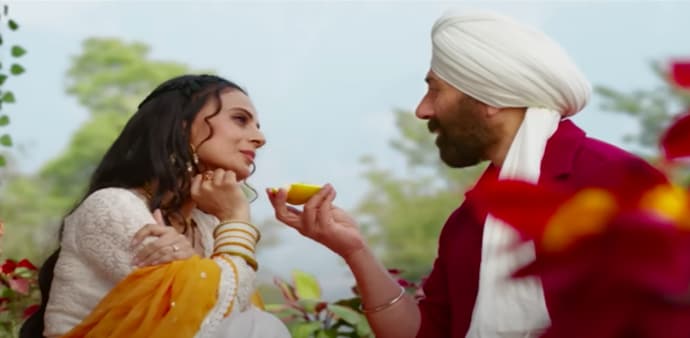 Gadar 2 box office collection set to cross Rs 200 crore Gadar 2 box office collection set to cross Rs 200 crore