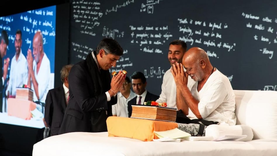 I'm here as Hindu': UK PM Rishi Sunak attends Ram Katha at Cambridge - BusinessToday