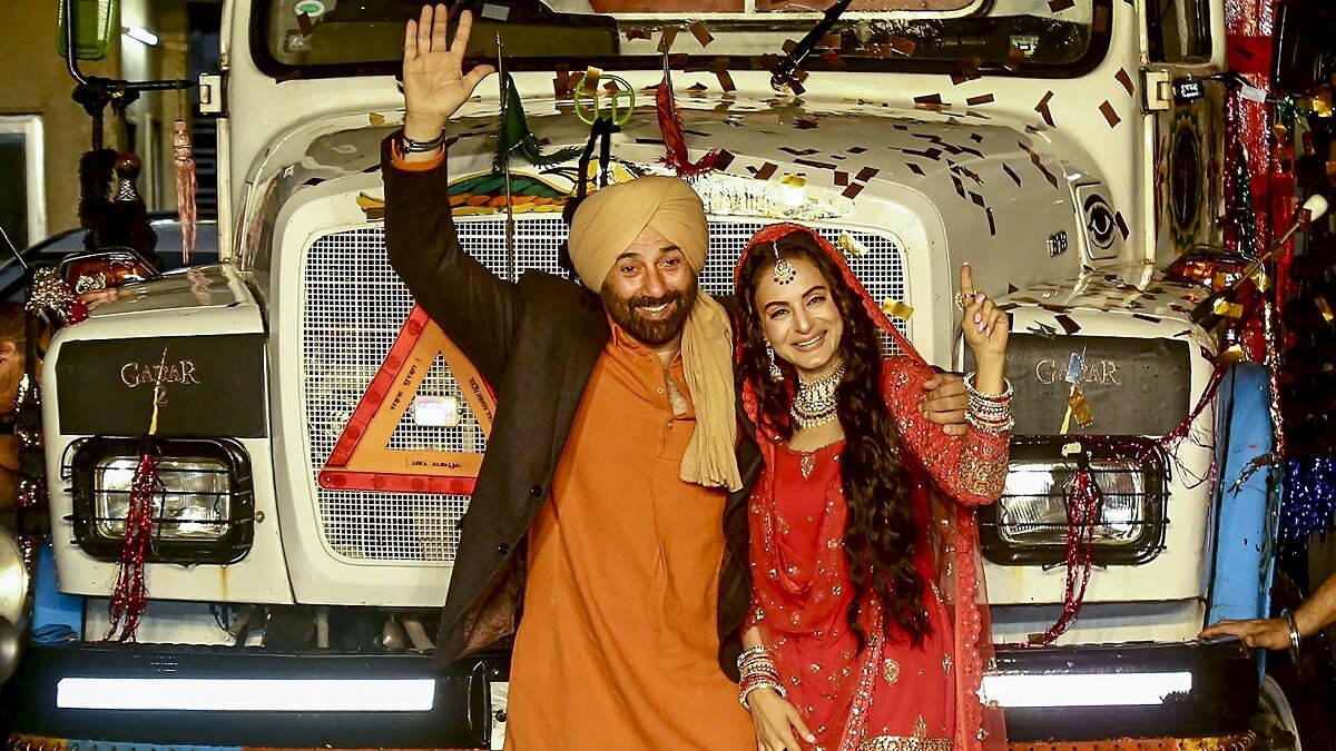 Gadar 2: 'Sunny Deol movie earns Rs 130 cr in 3 days, could have earned Rs 30 cr more if...,' says trade analyst Gadar 2: 'Sunny Deol movie earns Rs 130 cr in 3 days, could have earned Rs 30 cr more if...,' says trade analyst