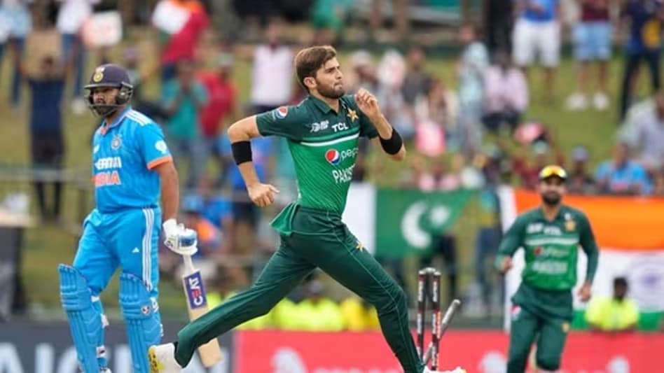 The match between India and Pakistan was pushed to the reserve day, where India won the match with a big margin. The match between India and Pakistan was pushed to the reserve day, where India won the match with a big margin.